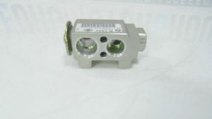 BMW 1 E82 E88 Air conditioning (A/C) expansion valve R02149