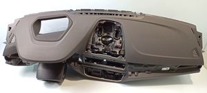 BMW 5 G30 G31 Panelė 027505