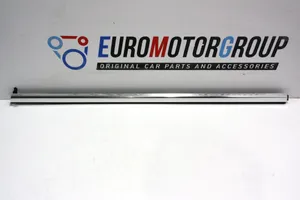 BMW 7 G11 G12 Autres pièces intérieures 008631