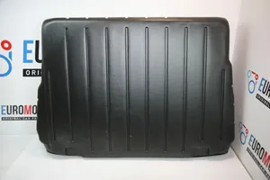 BMW 5 GT F07 Doublure de coffre arrière, tapis de sol 013668