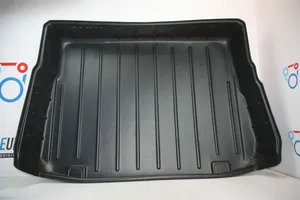 BMW 5 GT F07 Doublure de coffre arrière, tapis de sol 013668