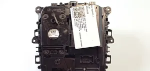 BMW 4 G22 G23 G24 G26 Lewarek zmiany biegów / dolny 028050