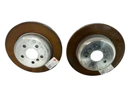 BMW 3 G20 G21 Aizmugurējais bremžu disks 6883979