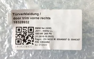 BMW 5 G30 G31 Osłona listwy przedniej 028208
