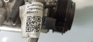 BMW 3 F30 F35 F31 Ilmastointilaitteen kompressorin pumppu (A/C) 028848