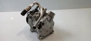 BMW 3 F30 F35 F31 Ilmastointilaitteen kompressorin pumppu (A/C) 028848