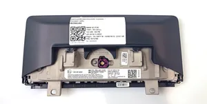 BMW X2 F39 Monitor / wyświetlacz / ekran 027704