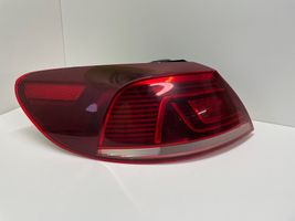 Volkswagen PASSAT CC Tail light part 3C8945207M