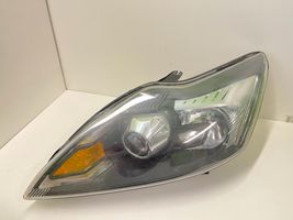 Ford Focus Lampa przednia 8M5113D155CD