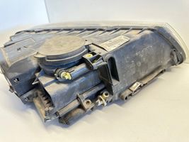 Volkswagen Touareg I Lampa przednia 7L6941015BK