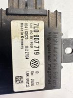 Volkswagen Touareg I Boîtier module alarme 7L0907719