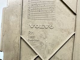 Volvo XC70 Autres éléments garniture de coffre 1882