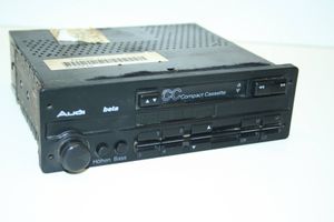 Audi 80 90 S2 B4 Radija/ CD/DVD grotuvas/ navigacija 4A0035152