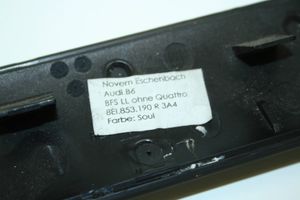 Audi A4 S4 B7 8E 8H Panelės apdaila 8E1853190R