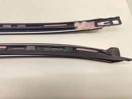 Mercedes-Benz C W204 Windshield trim 0800023