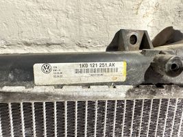 Volkswagen Golf Plus Radiador del refrigerante 1K0121251AK