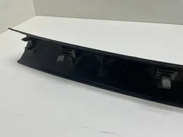 Audi Q7 4L Tailgate trim 4L0867606A