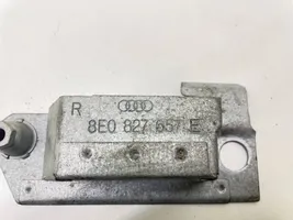 Audi A6 S6 C6 4F Inna część podwozia 8E0827657