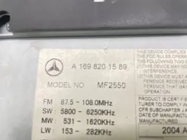 Mercedes-Benz A W169 Radio/CD/DVD/GPS-pääyksikkö A1698201589