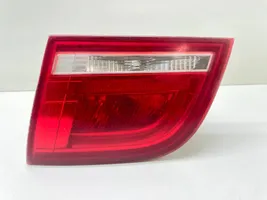 Audi A3 S3 A3 Sportback 8P Lampy tylnej klapy bagażnika 8P4945094D