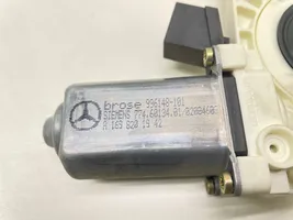 Mercedes-Benz A W169 Motorino alzacristalli della portiera posteriore A1698201942