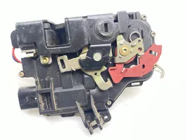 Audi A4 S4 B6 8E 8H Etuoven lukko 8E0839015C