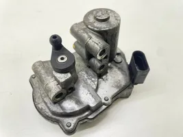 Audi A4 S4 B7 8E 8H Attuatore/motore della valvola del collettore di aspirazione A2C53308513