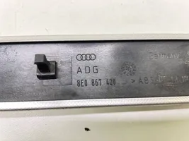 Audi A4 S4 B7 8E 8H Takaoven verhoilu (käytetyt) 8E0867420