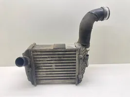 Audi A4 S4 B6 8E 8H Chłodnica powietrza doładowującego / Intercooler 8E0145805