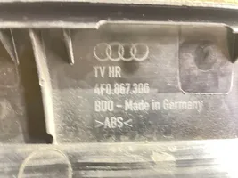 Audi A6 S6 C6 4F Rivestimento del pannello della portiera posteriore 4F0867306
