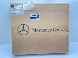 Mercedes-Benz GLE W167 Uszczelka tylnej klapy bagażnika A1677408500