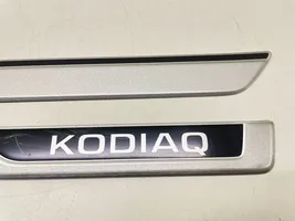 Skoda Kodiaq Etuoven kynnyksen suojalista 565853813A