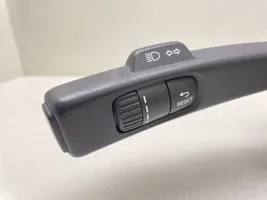 Volvo XC60 Interruptor/palanca de limpiador de luz de giro 31327903