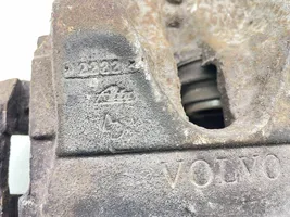 Volvo XC60 Front brake caliper 2222