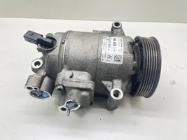 Volkswagen Golf VI Air conditioning (A/C) compressor (pump) 5N0820803A