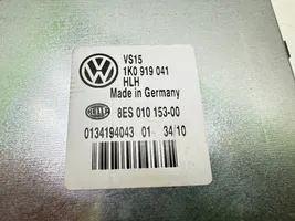 Volkswagen Golf VI Jännitteenmuunnin/vaihtosuuntaaja 1K0919041