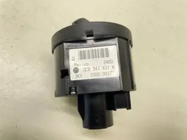 Volkswagen Golf VI Interruptor de luz 3C8941431N