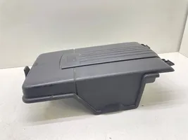 Volkswagen Golf VI Akumulatora kastes vāks 3C0915443A
