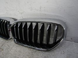 BMW 5 G30 G31 Griglia anteriore 18517811