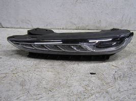 Hyundai Kona I Lampa LED do jazdy dziennej 92207J92