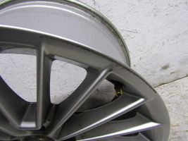 Audi A3 8Y R17-alumiinivanne 8Y0601025B