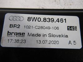Audi A4 S4 B9 Elektryczny podnośnik szyby drzwi tylnych 8W0839461