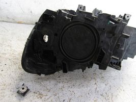 BMW 2 F45 Lampa przednia 7494856