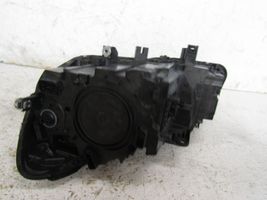 BMW 2 F45 Lampa przednia 7391402