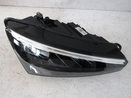 Skoda Scala Lampa przednia 657941016A