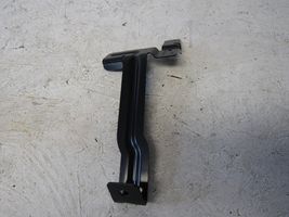 Ford Kuga III Staffa di rinforzo montaggio del paraurti posteriore LV4B17B918D