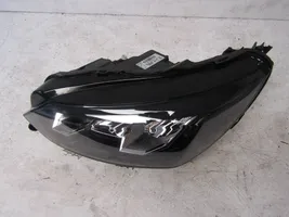 Peugeot 2008 II Lampa przednia 9833036380