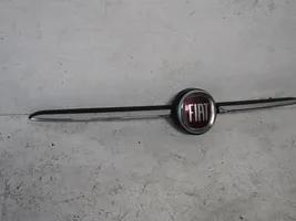 Fiat 500X Griglia superiore del radiatore paraurti anteriore 735637413