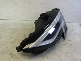 Audi A3 8Y Lampa przednia 8Y0941033