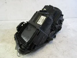 Mercedes-Benz A W176 Lampa przednia A1768203961KZ